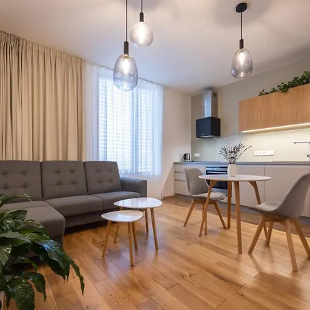 Apartments Marinka Litomyšl Extérieur photo